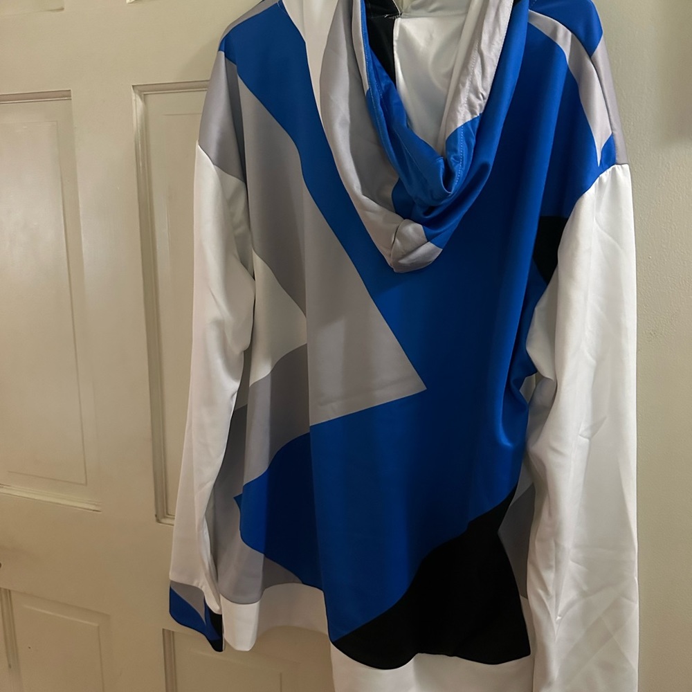 Men Pull Over - image 2